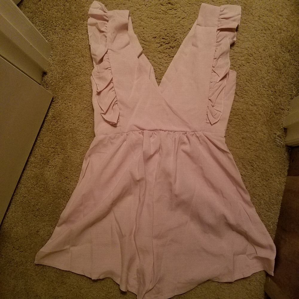 Lavender ruffle trim v neck romper solid print - Picture 7 of 7